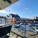 Chez Lou Et Dan 4p With Balcony Elevator And Secure Parking Honfleur