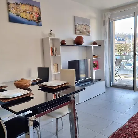 Vakantiehuis Chez Lou Et Dan 4p With Balcony Elevator And Secure Parking